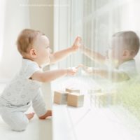 Правильные стеклянные двери и окна для безопасности вашего ребенка