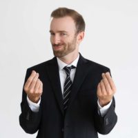 Уловки продаж и маркетинга, которые используют другие оконные компании
