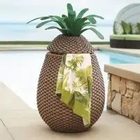 10 способов встретить гостей с помощью ананасового декора