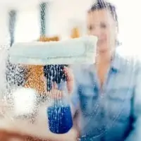 Как правильно чистить окна и двери из ПВХ