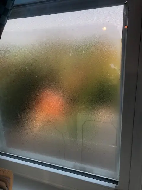 Как предотвратить образование конденсата на алюминиевых оконных рамах