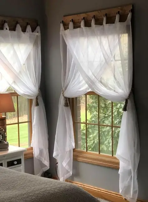 Используйте стильные заколки или зажимы