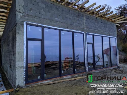 Объект в Сочи, ламинация антрацит, профиль Elex 70, стеклопакет Solar