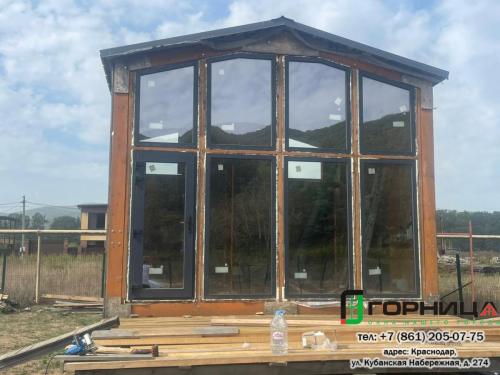 Остеклен Афрейм в г.Горячий Ключ