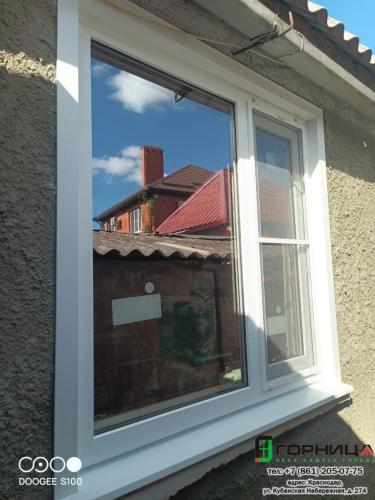Замена окна в частном доме. Установлено новое изделие из 70 профиля с обналичкой